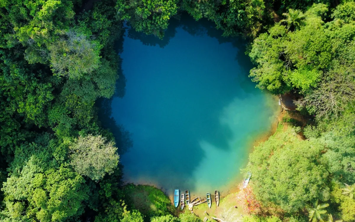 Laguna Azul en República Dominicana