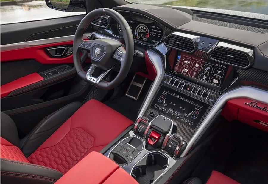 Wynajem Lamborghini Urus Keyvany Keyrus w Punta Cana