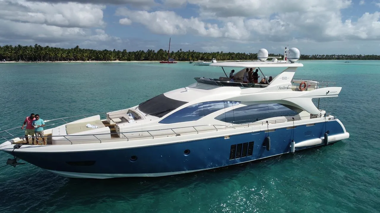 Azimut 86 — Czarter jachtów Punta Cana