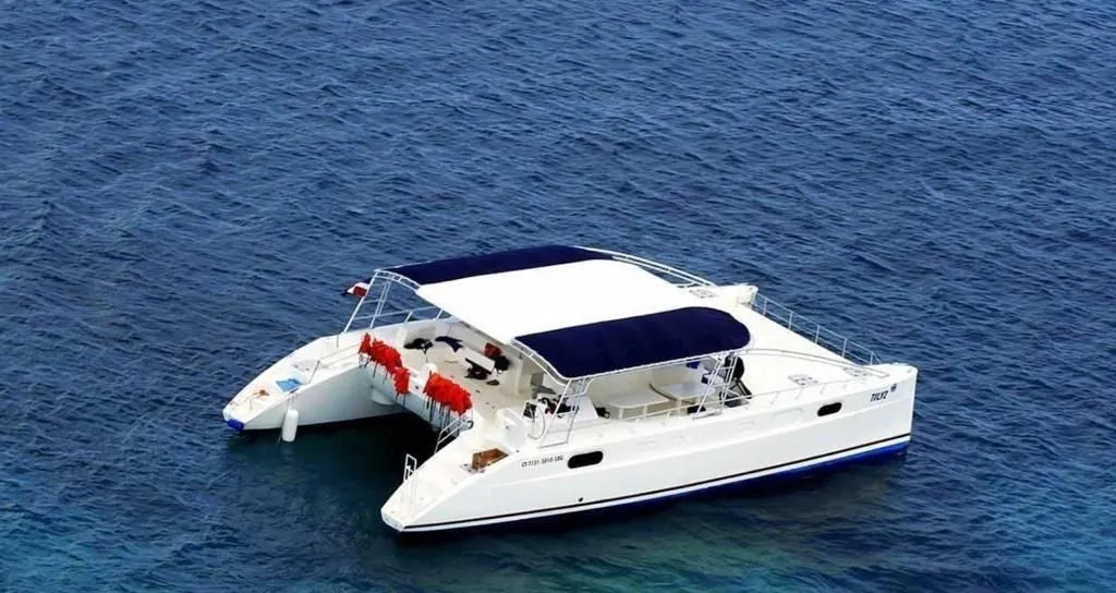 Catamaran Tilliz — Czarter jachtów Punta Cana