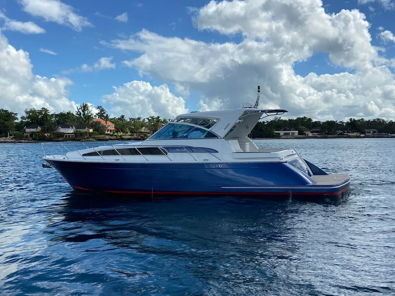 Cris Craft 43 — Czarter jachtów Punta Cana
