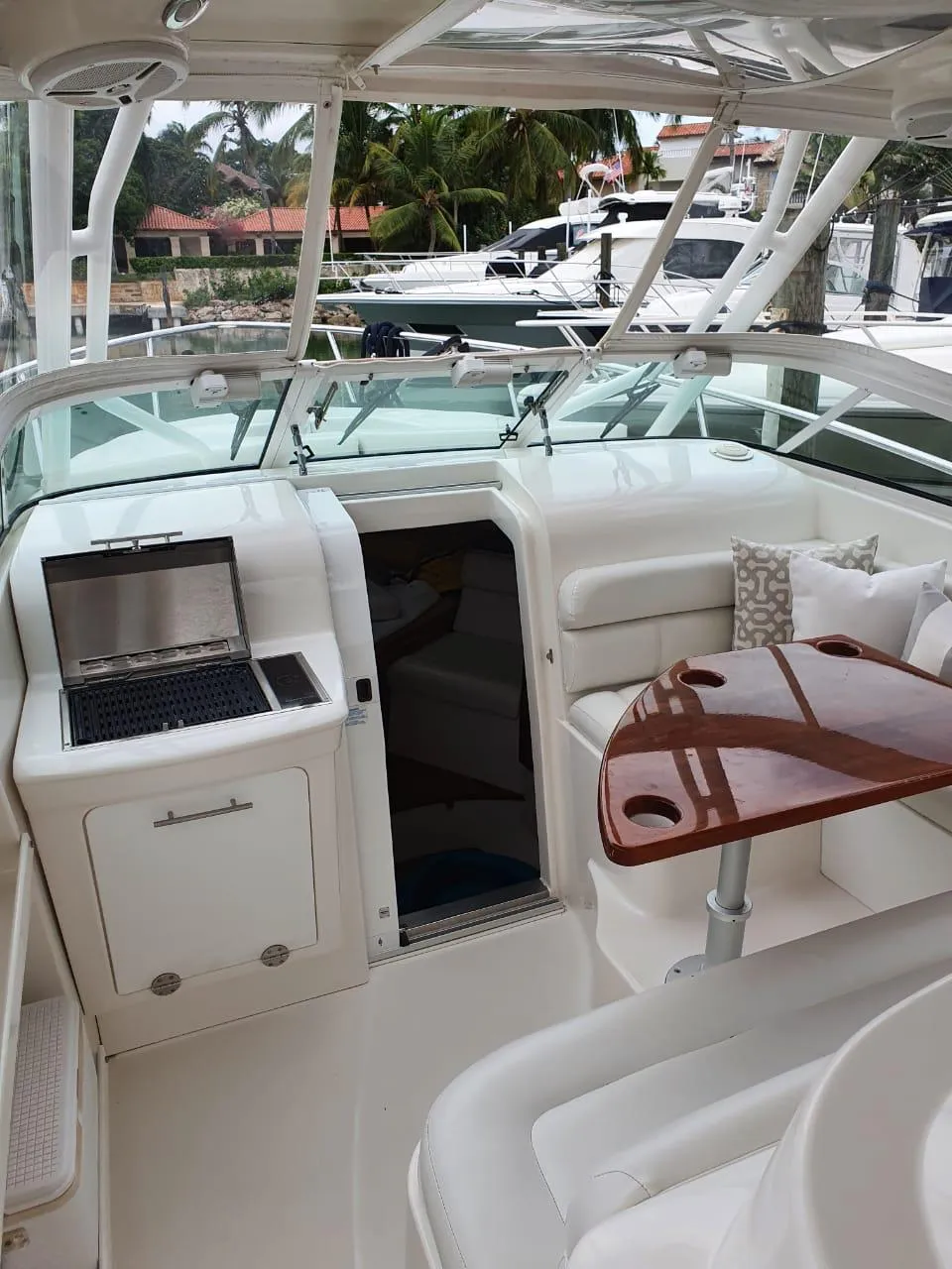 Czarter jachtu Everglades 35 w Punta Cana — zdjęcie 3