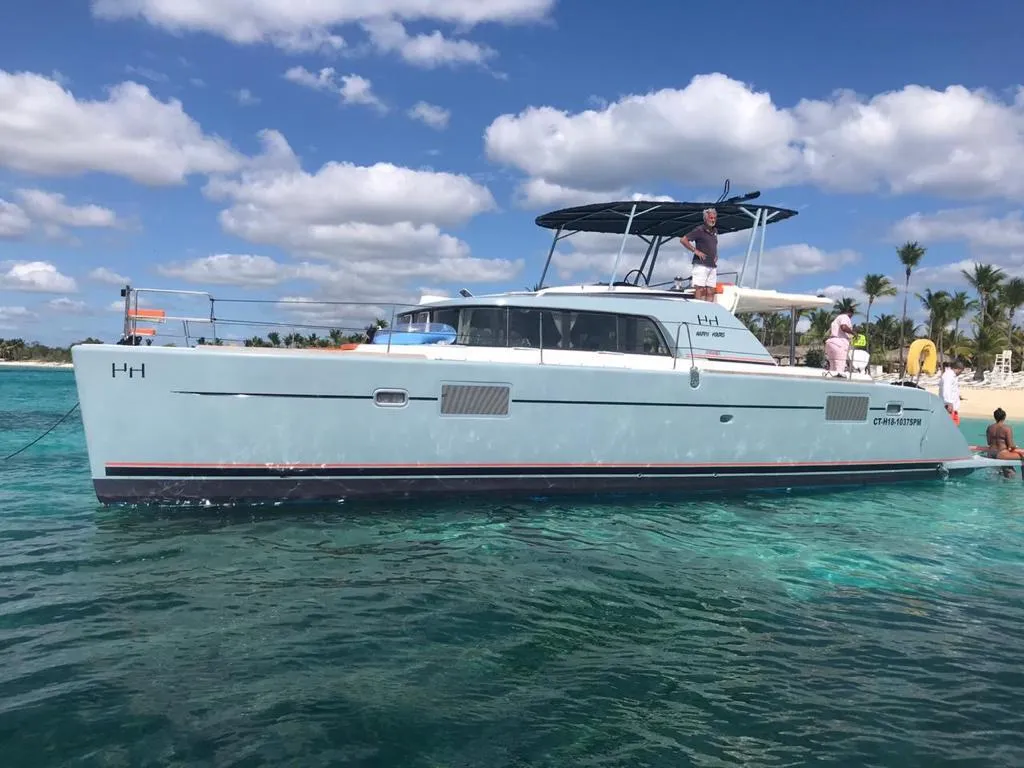 Catamaran Happy Hours — Czarter jachtów Punta Cana