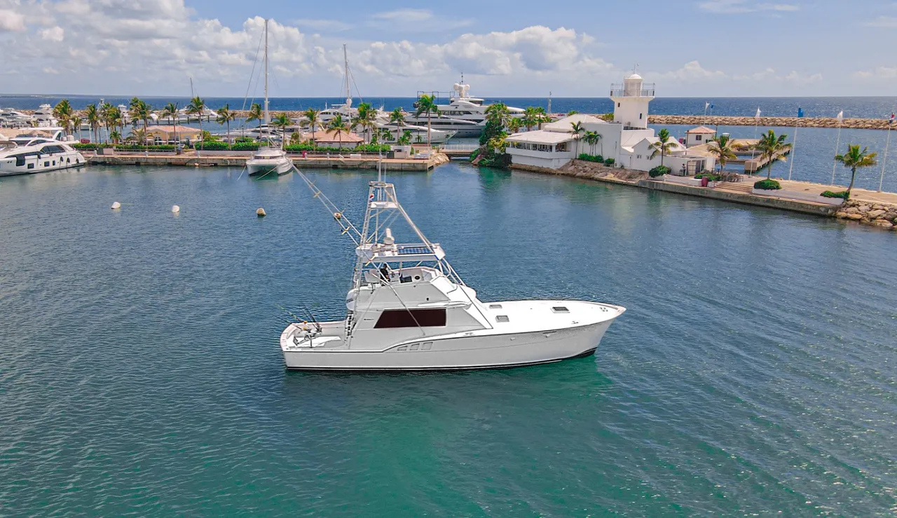 Hatteras 53 — Czarter jachtów Punta Cana