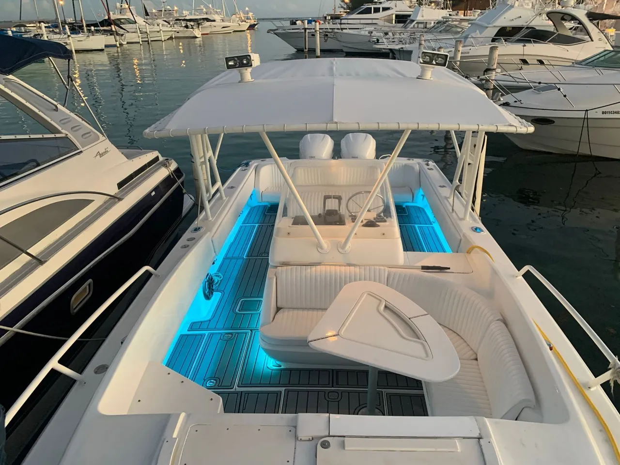Czarter jachtu Intrepid 37 w Punta Cana — zdjęcie 3