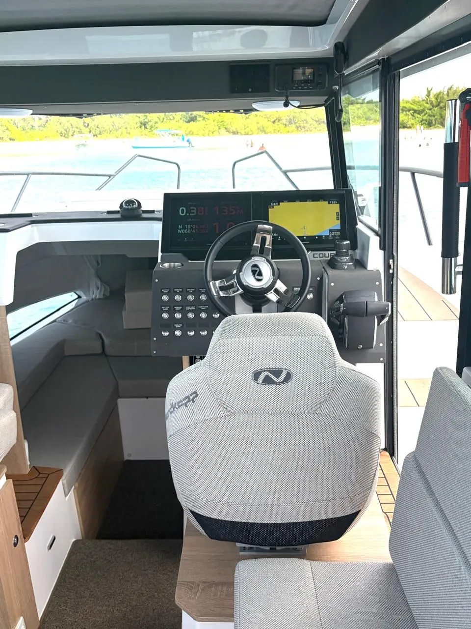 Czarter jachtu Nordkapp 33 w Punta Cana — zdjęcie 4