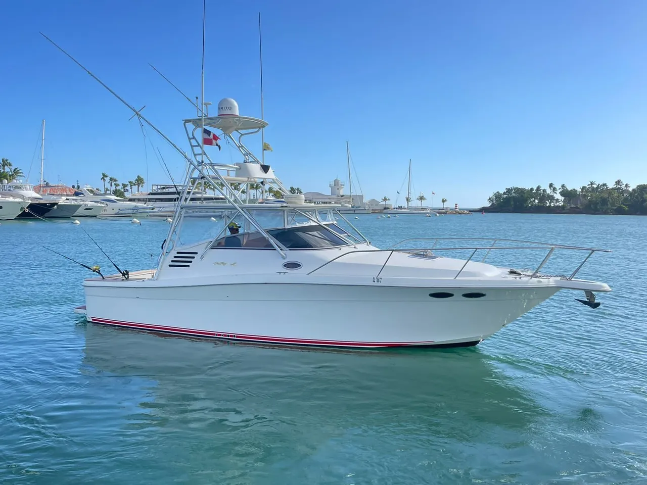 Sea Ray 35 — Czarter jachtów Punta Cana